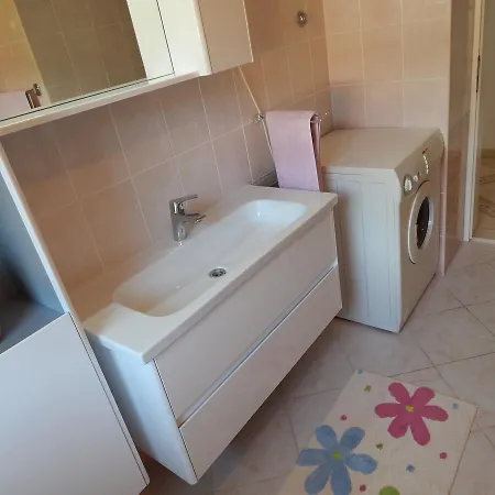 아파트 Apartman Anteica *